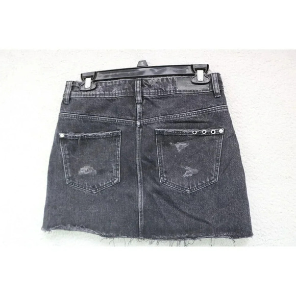 Zara Trafaluc Denimwear Distressed Metal Eyelet Mini Skirt-Size Small-Goth - Picture 6 of 9